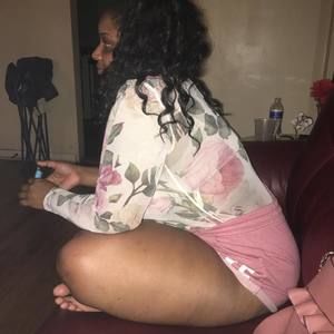 Meet your Posher, Sylvia